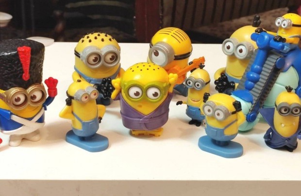 Minyon, Mignion, t�bbf�le figura