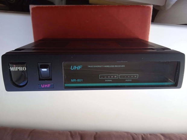 Mipro MR-801 vezetk nlkli UHF mikrofon vev , mkdik