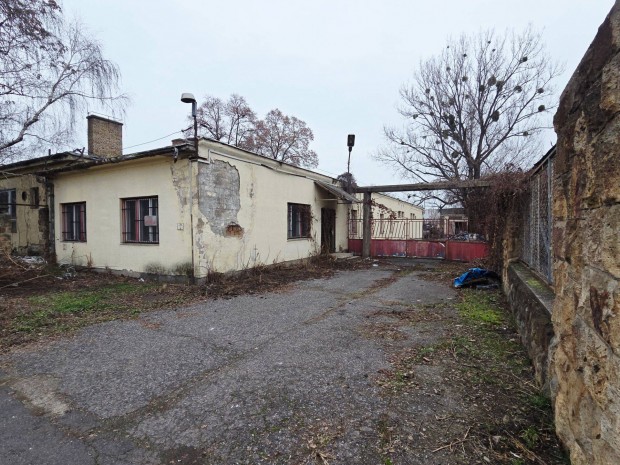 Miskolc Vit�z u. Rakt�r, m�hely, ipari ingatlan elad�