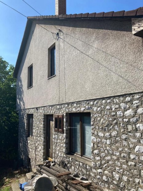 Miskolci 100 nm-es h�z elad�