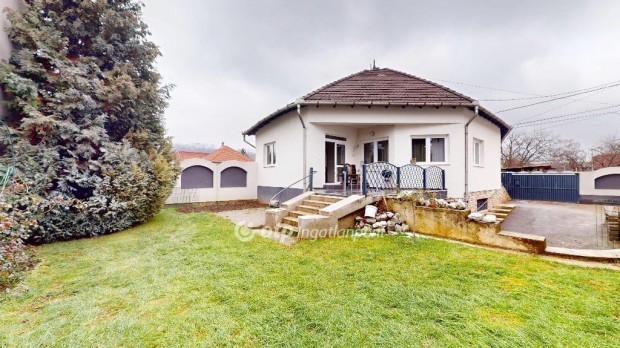 Miskolci 98 nm-es h�z elad�