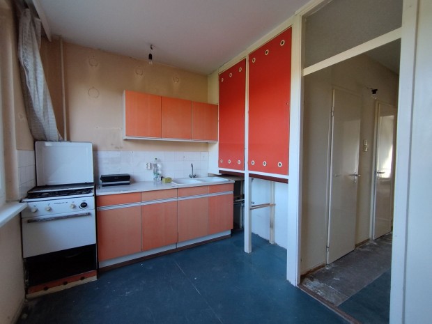 Miskolcon elad� 2 szob�s lak�s