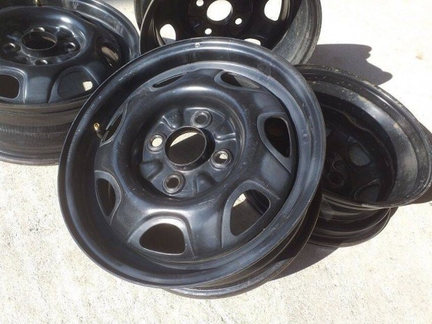 Misubishi Colt Lancer ac�lfelni 13" 4x100