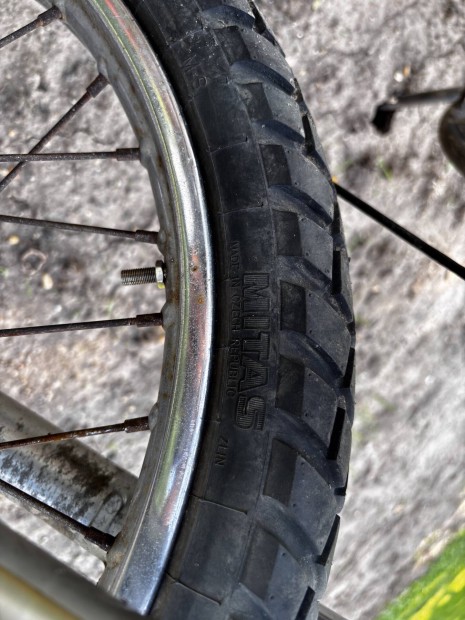 Mitas gumi enduro/utcai