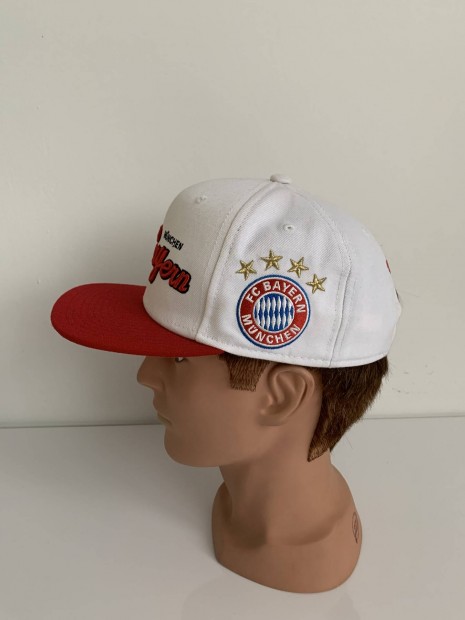 Mitchell & Ness FC Bayern Mnchen baseball sapka 