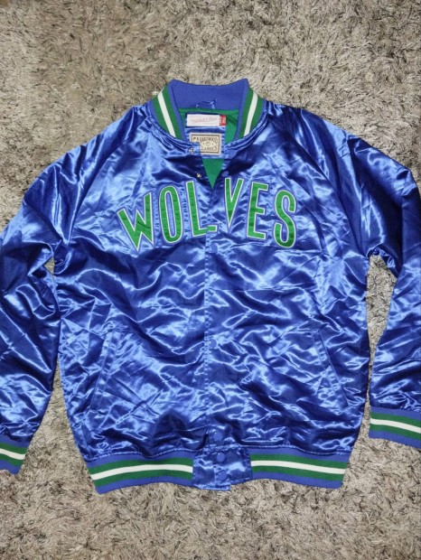 Mitchell & Ness Wolves bomber dzseki 