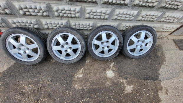Mitsubishi 15-ös alufelni garnitúra 4x114.3