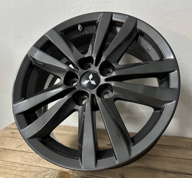 Mitsubishi 17es gyri alufelni 5x115,3 Asx Outlander Lancer Tpms