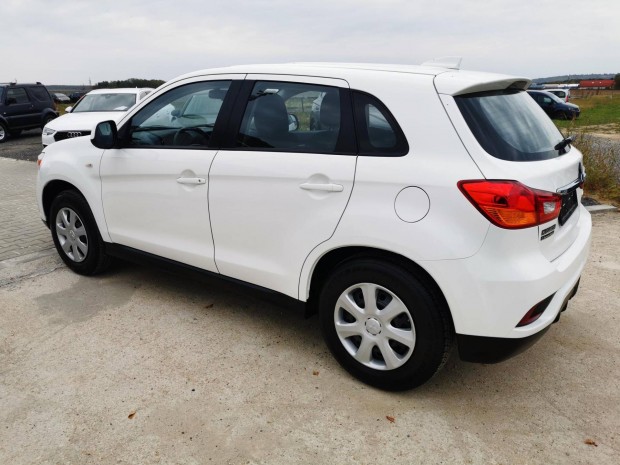 Mitsubishi ASX 1.6 Mivec Inform 2WD Garantált K...