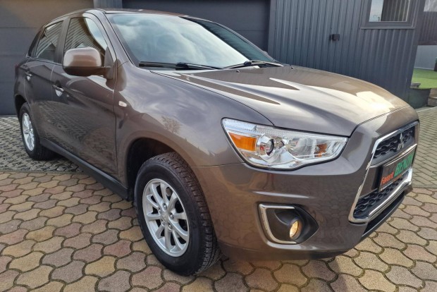 Mitsubishi ASX 1.6 Mivec Inform 2WD Nagyon Szp...