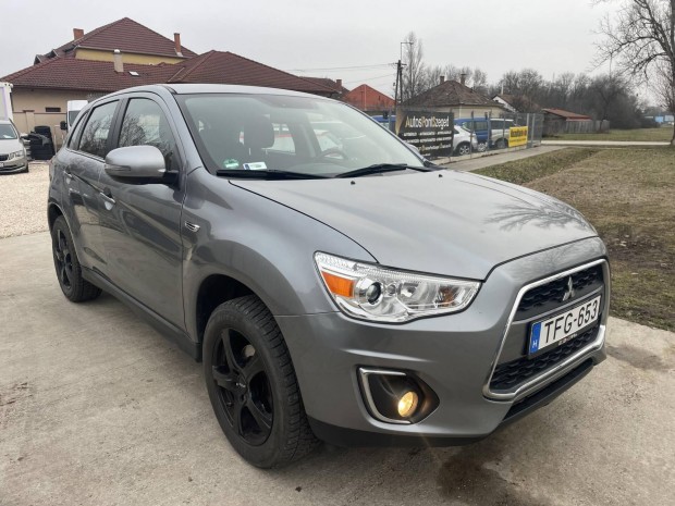 Mitsubishi ASX 1.6 Mivec Instyle Navi 2WD // l...