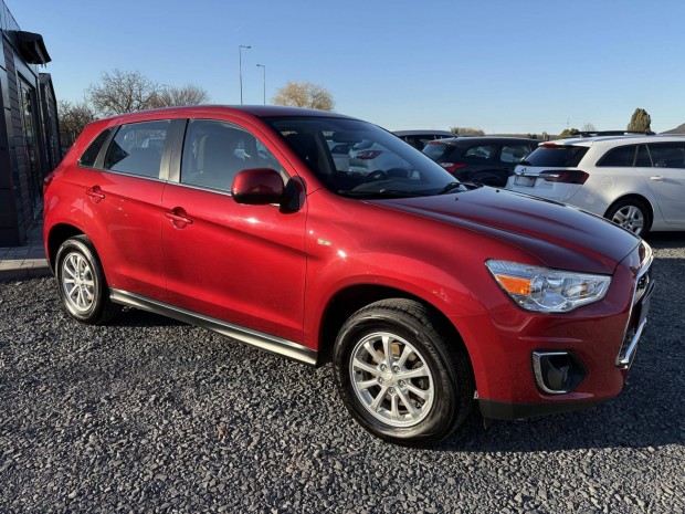 Mitsubishi ASX 1.6 Mivec Intense 2WD V�gig veze...