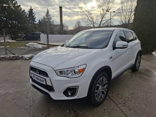 Mitsubishi ASX 1.6 Mivec Invite 2WD EU6 S�r�l�s...