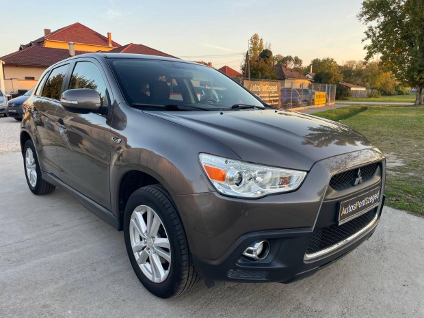 Mitsubishi ASX 1.6 Mivec Invite Alufelni // Fri...