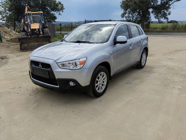 Mitsubishi ASX 1.6 Mivec Invite Friss Műszaki!!...
