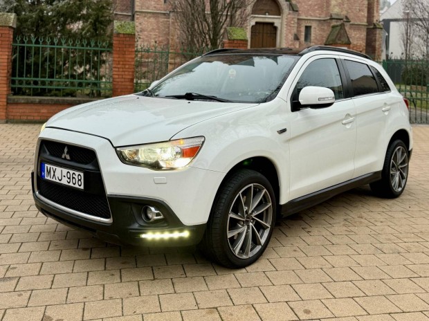 Mitsubishi ASX 1.8 DI-D Intense Gyngyhz Fehr...