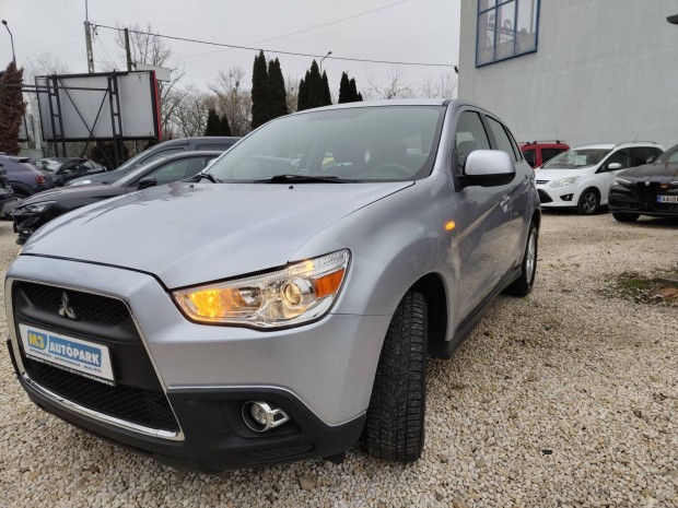 Mitsubishi ASX 1.8 DI-D Invite 126.424- Km Bemu...