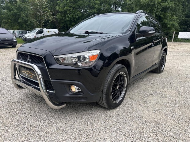 Mitsubishi ASX 1.8 DI-D Invite Panoráma tető. S...
