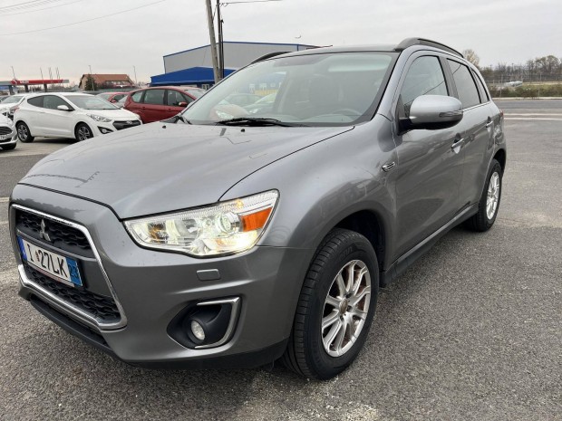 Mitsubishi ASX 2.2 DI-D Instyle Navi 4WD (Autom...