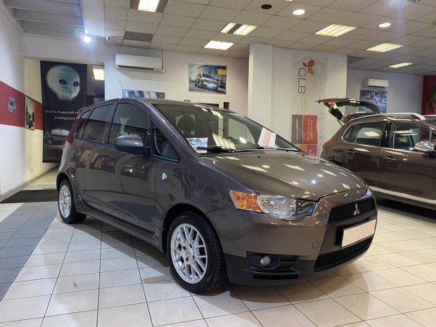 Mitsubishi COLT 1.1 Inform 1�v Garancia