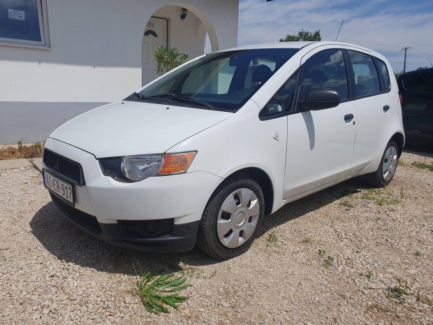 Mitsubishi COLT 1.1i.2013-s évj