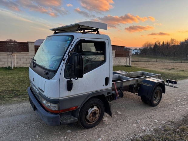 Mitsubishi Canter 2.8Td