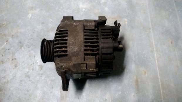 Mitsubishi Carisma 1.9TD genertor 80Ah