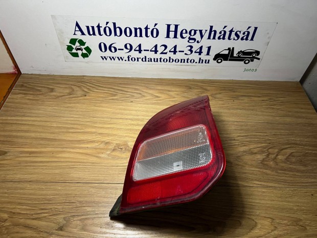 Mitsubishi Colt V 1.3 B jobb hátsó lámpa
