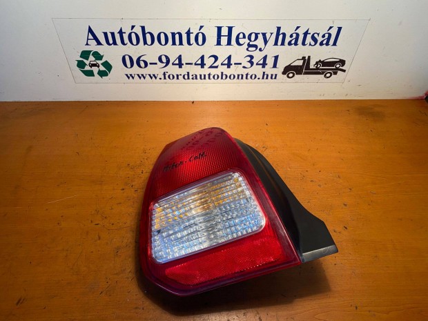 Mitsubishi Colt (00-03) bal hátsó lámpa