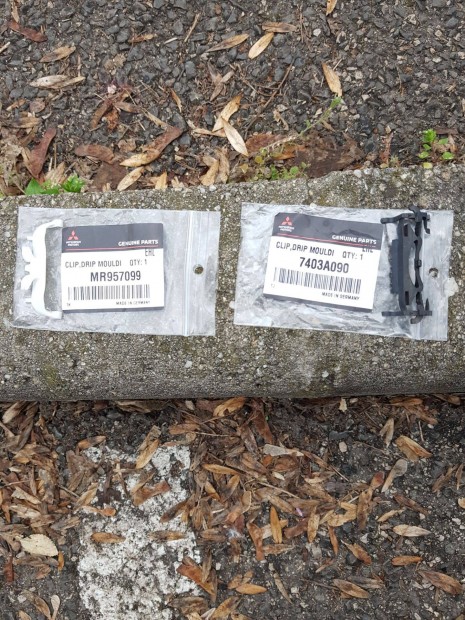 Mitsubishi Colt d�szl�c patent elad�