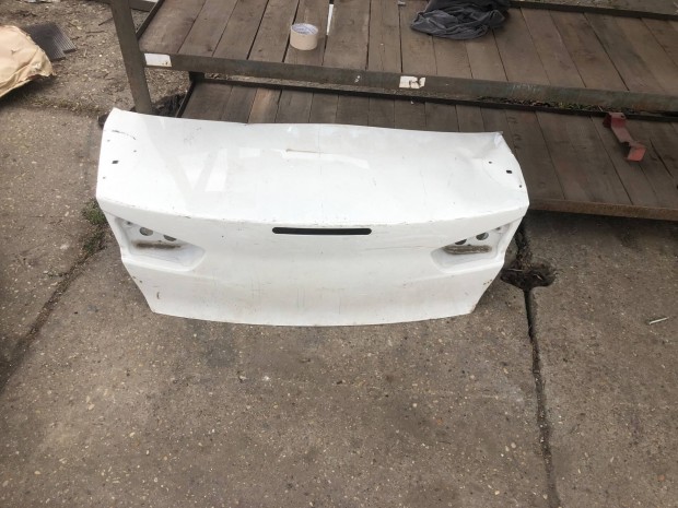 Mitsubishi Evo X karossz�ria elemek