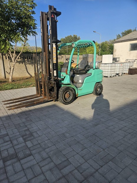 Mitsubishi FG30N Targonca