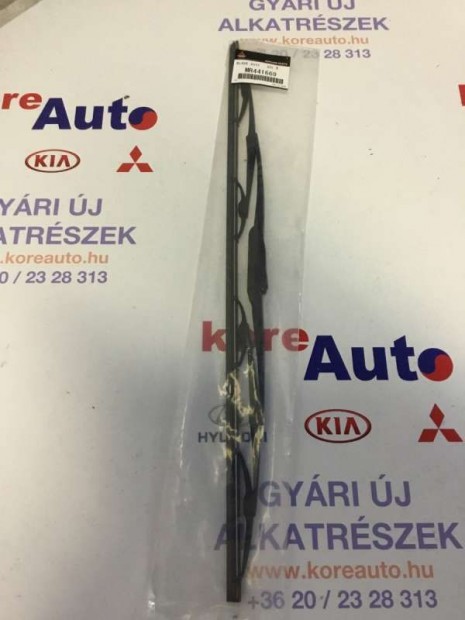 Mitsubishi Grandis GYÁRI utasoldali ablaktörlő lapát MR441669