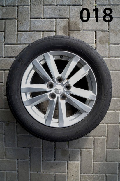 Mitsubishi Knnyfm felni