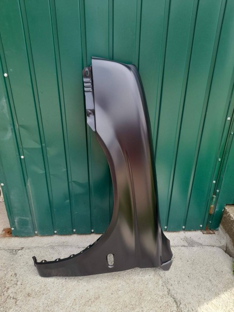 Mitsubishi L200 1996-2006 s�rv�d� panel