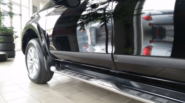 Mitsubishi L200 2016- Ajtóvédő Díszléc