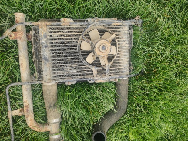 Mitsubishi L200 intercooler hűtő