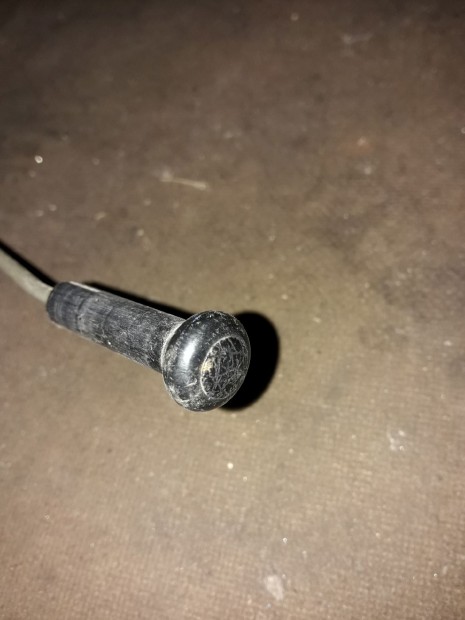 Mitsubishi L300 Tol�ajt� Z�r� Gomb