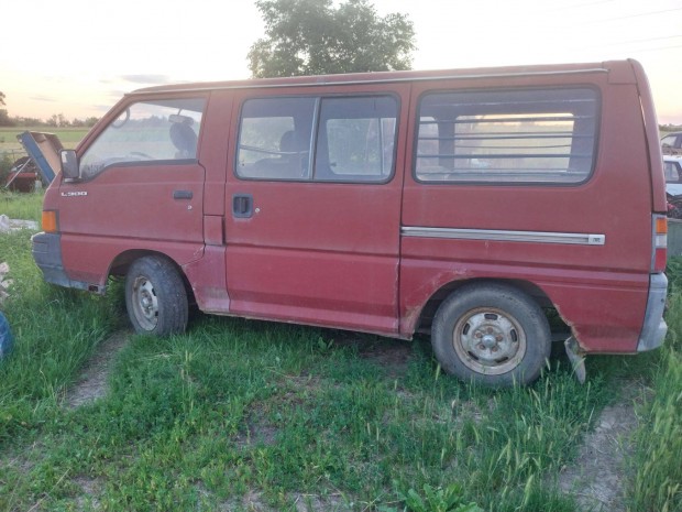 Mitsubishi L300 alkatrszek elad