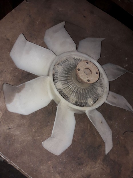 Mitsubishi L400 Viszko Kuplung + Ventilátor