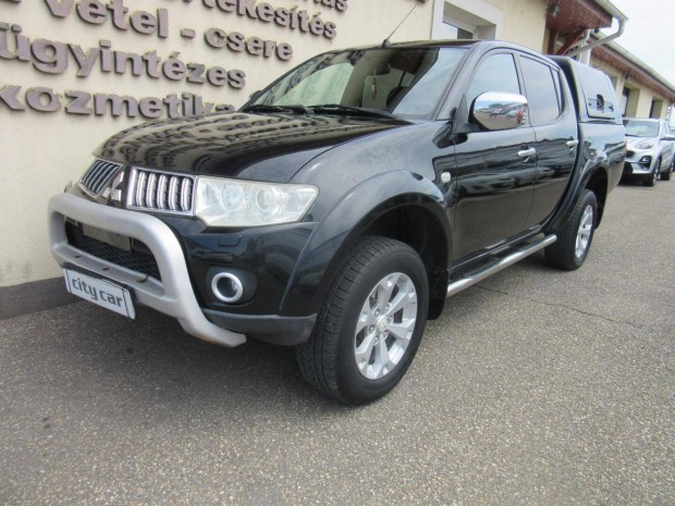 Mitsubishi L 200 Pick Up 2.5 D DC Instyle A T B...
