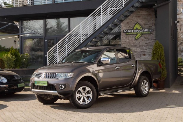 Mitsubishi L 200 Pick Up 2.5 D DC Intense Plus...