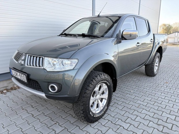 Mitsubishi L 200 Pick Up 2.5 D DC Intense Plus...
