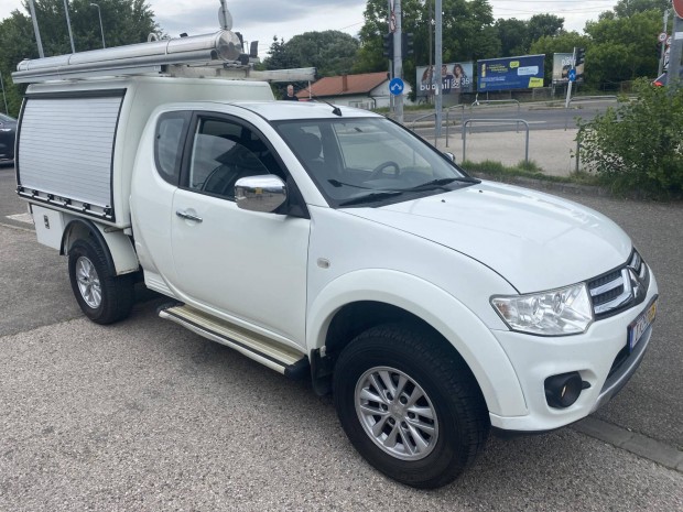 Mitsubishi L 200 Pick Up 2.5 D DC Intense Plus...
