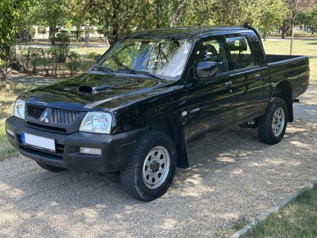Mitsubishi L 200 Pick Up 2.5 TDI DK GL Invite 4WD