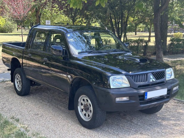 Mitsubishi L 200 Pick Up 2.5 TDI DK GL Invite 4...