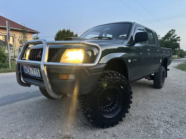 Mitsubishi L 200 Pick Up 2.5 TDI DK Jubilee 4WD...