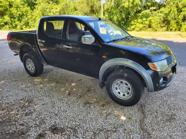 Mitsubishi L 200 Pick Up 2.5 TD DC Instyle