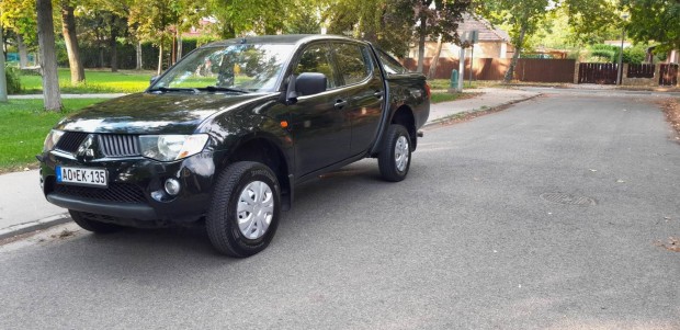 Mitsubishi L 200 Pick Up 2.5 TD DC Instyle Spor...