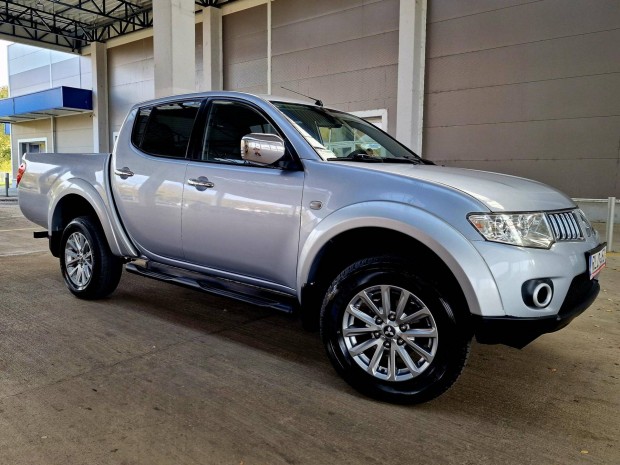 Mitsubishi L 200 Pick Up 2.5 TD DC Intense Plus...